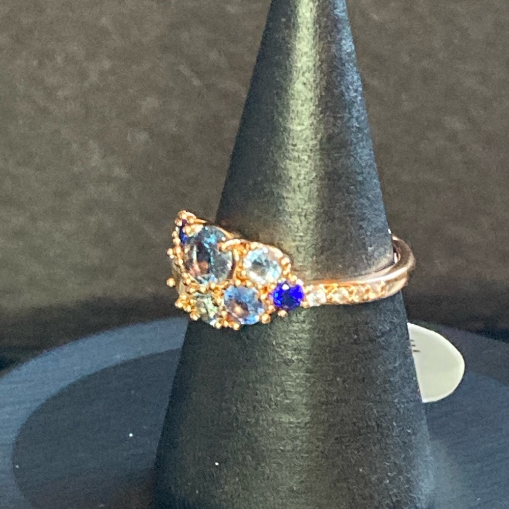 Stunning Gems - Picture 2 of 4